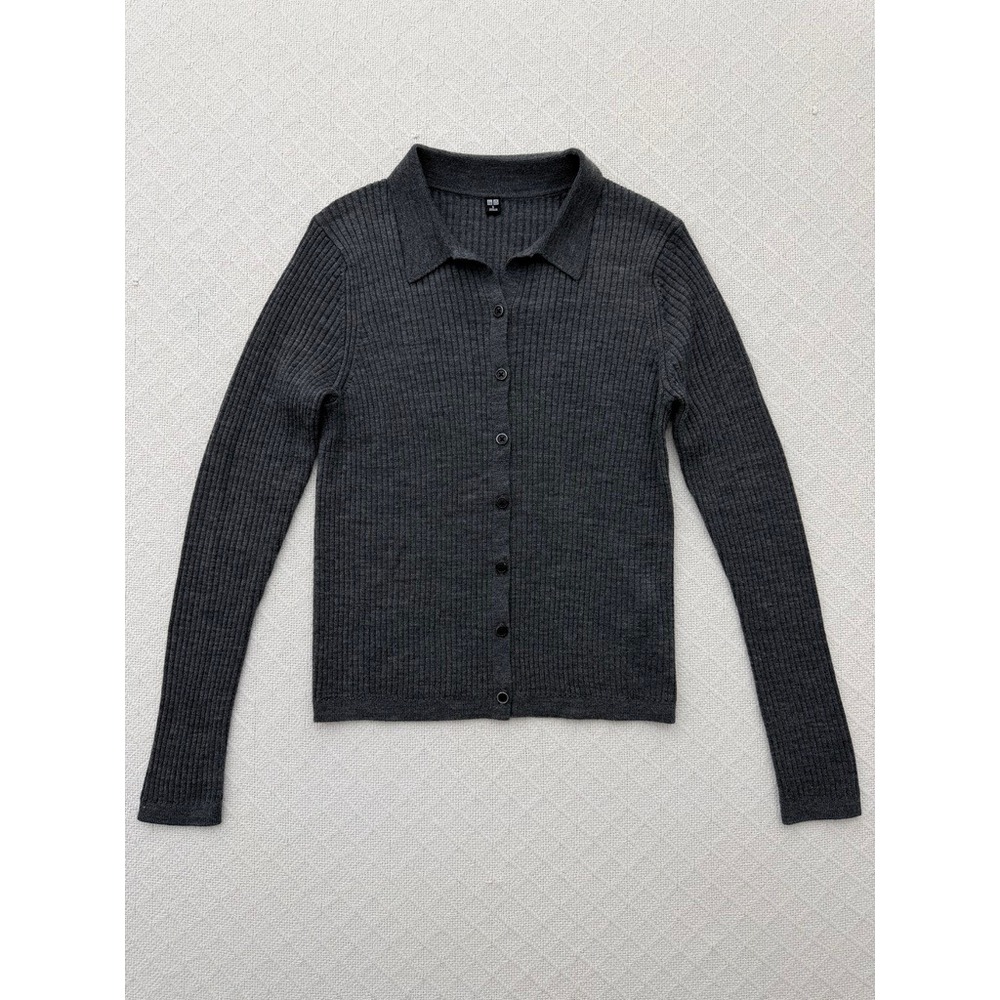Uniqlo Gray 100% Wool Rib Knit Collared Button Cardigan Sweater Womens Small